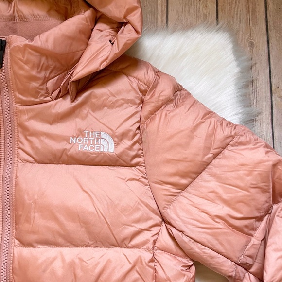 The North Face Women’s Metropolis Parka III Coat In Rose Dawn - Picture 5 of 12